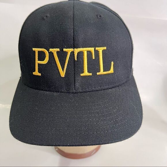 Bundle of 4 Perkiomen Valley Baseball Caps - Picture 11 of 15